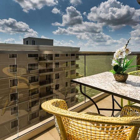 Rose Luxury Apartment Mamaia Exterior foto